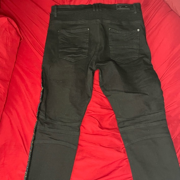 Jeans - Picture 2 of 2